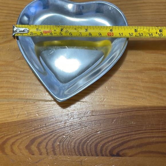Metal Heart shaped jewellery trinket tray!! - Picture 4 of 5